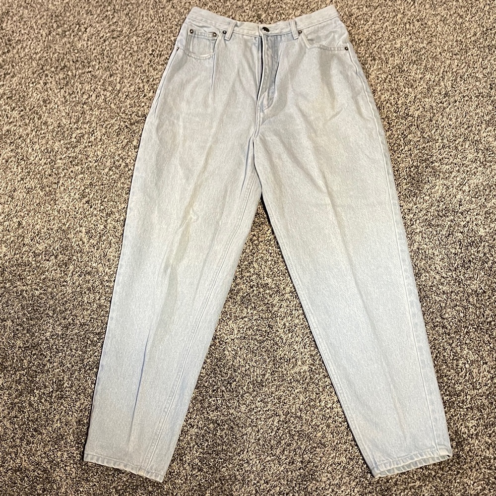 Vintage Women’s Route 66 Relaxed Fit Light Stone Washed Blue Jeans (26W 29L)